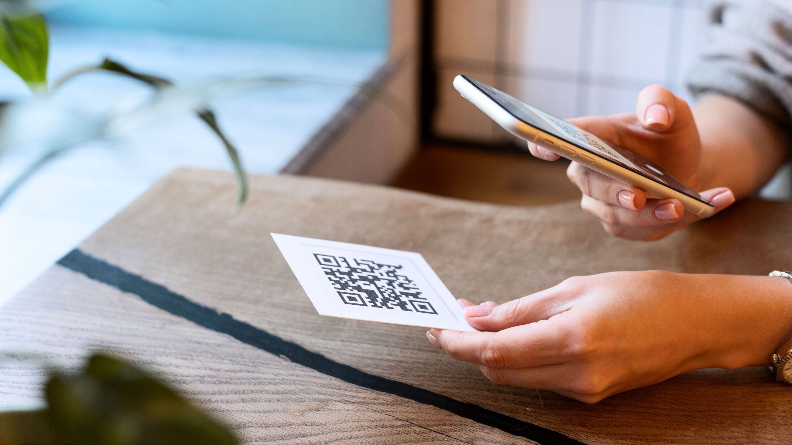 QR-Code scannen und spenden
